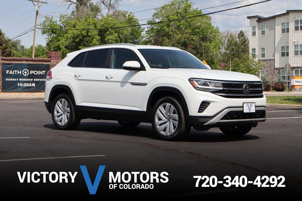 Used 2021 Volkswagen Atlas Cross Sport SE image 1