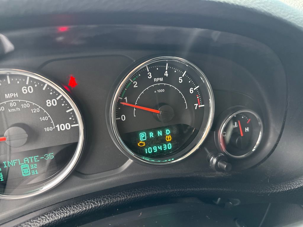 Used 2014 Jeep Wrangler Unlimited Sport w/ Quick Order Package 24S image 20