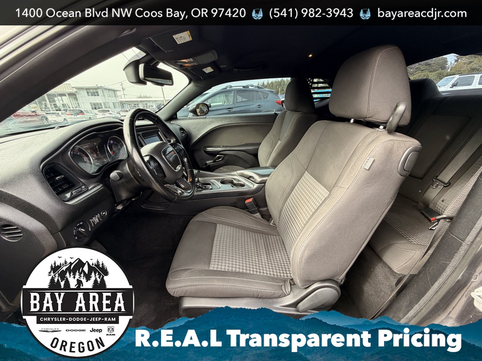 Used 2021 Dodge Challenger SXT RWD image 11