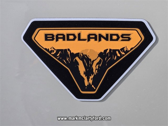 New 2025 Ford Bronco Badlands image 5