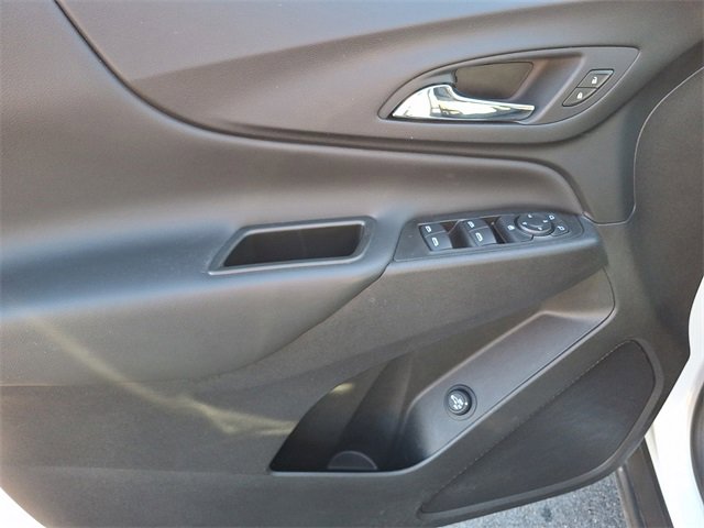 Certified 2024 Chevrolet Equinox LT image 12