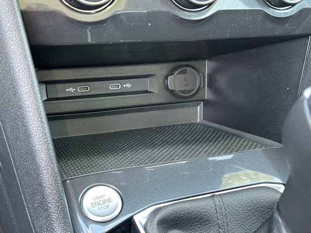 Used 2024 Volkswagen Tiguan Wolfsburg Edition image 23