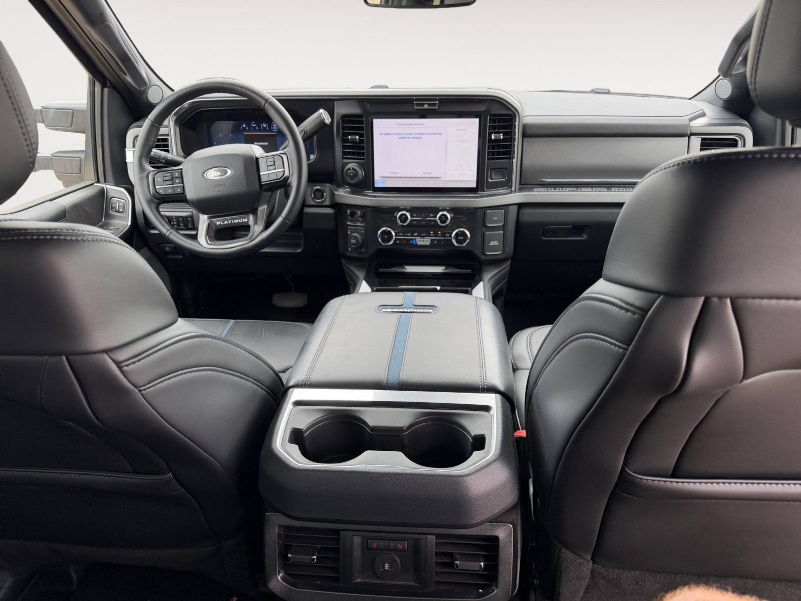 Used 2025 Ford F250 Platinum AWD/4WD image 10