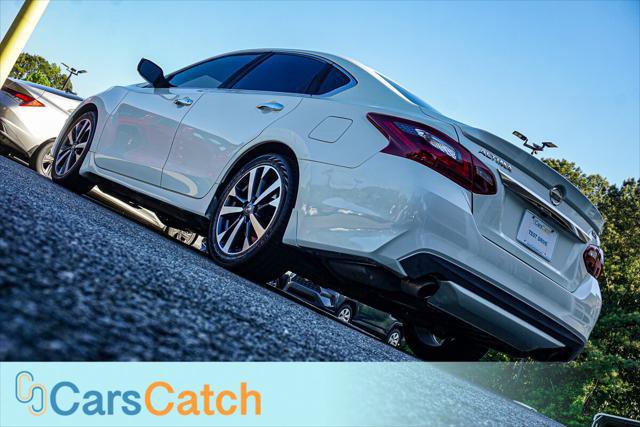 Used 2017 Nissan Altima 2.5 SR FWD image 5
