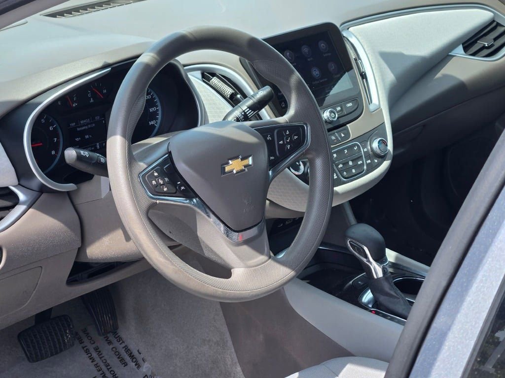 Used 2024 Chevrolet Malibu LT FWD image 23