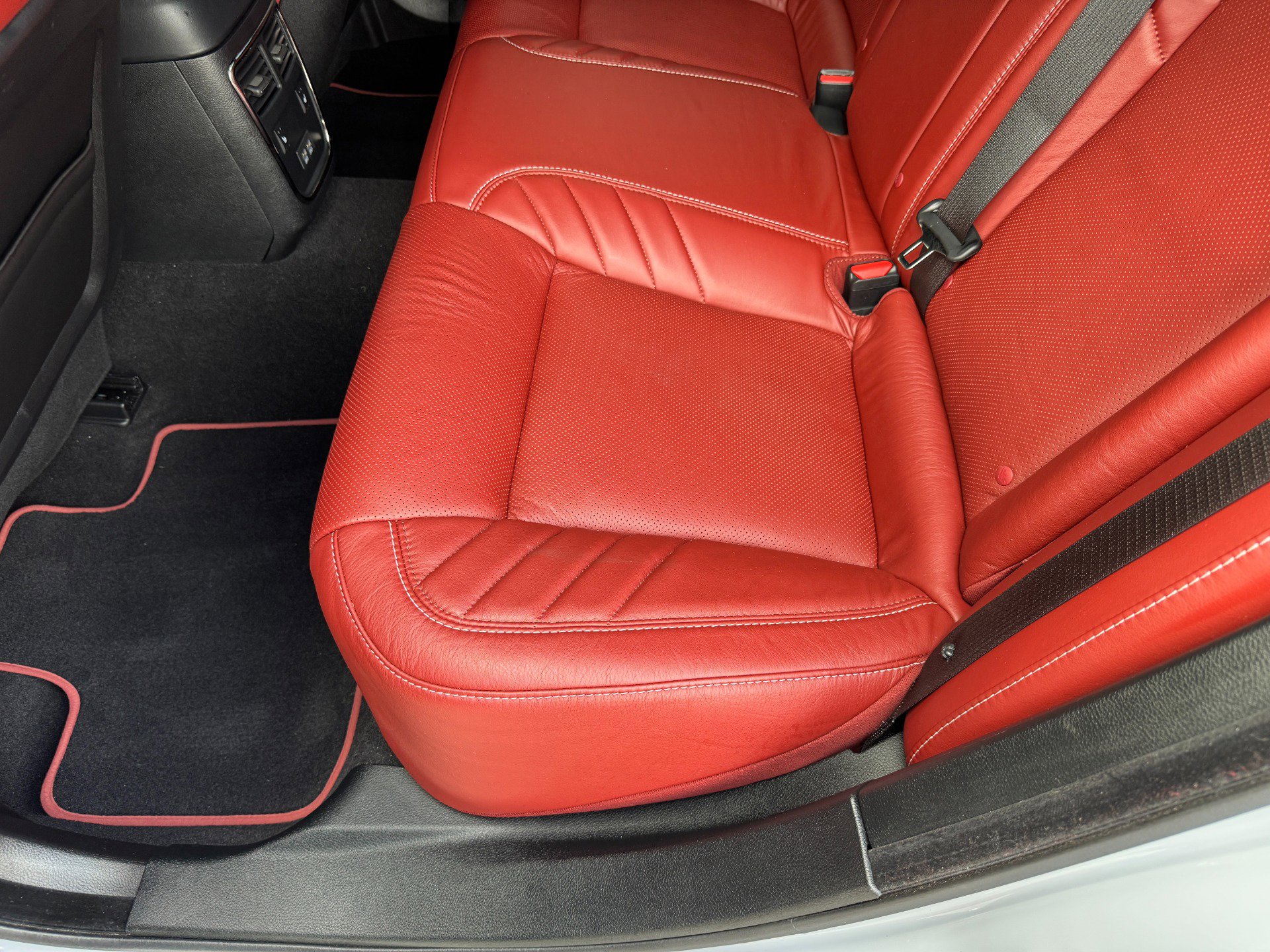 Used 2022 Dodge Charger SRT Hellcat w/ Harman/Kardon Audio Group image 49