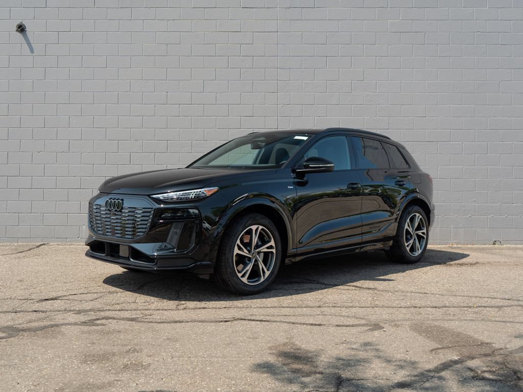New 2027 Audi Q6 e-tron Premium Plus AWD/4WD image 1