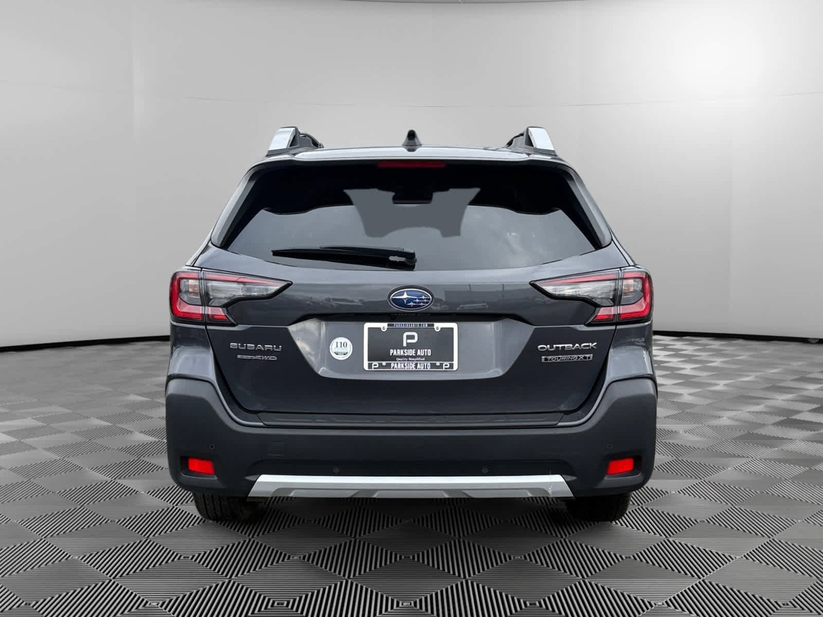 Used 2023 Subaru Outback Touring XT image 4