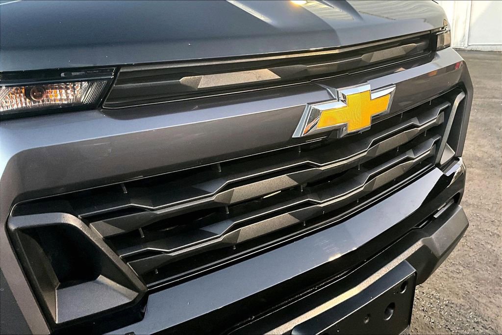 Used 2023 Chevrolet Colorado LT image 31