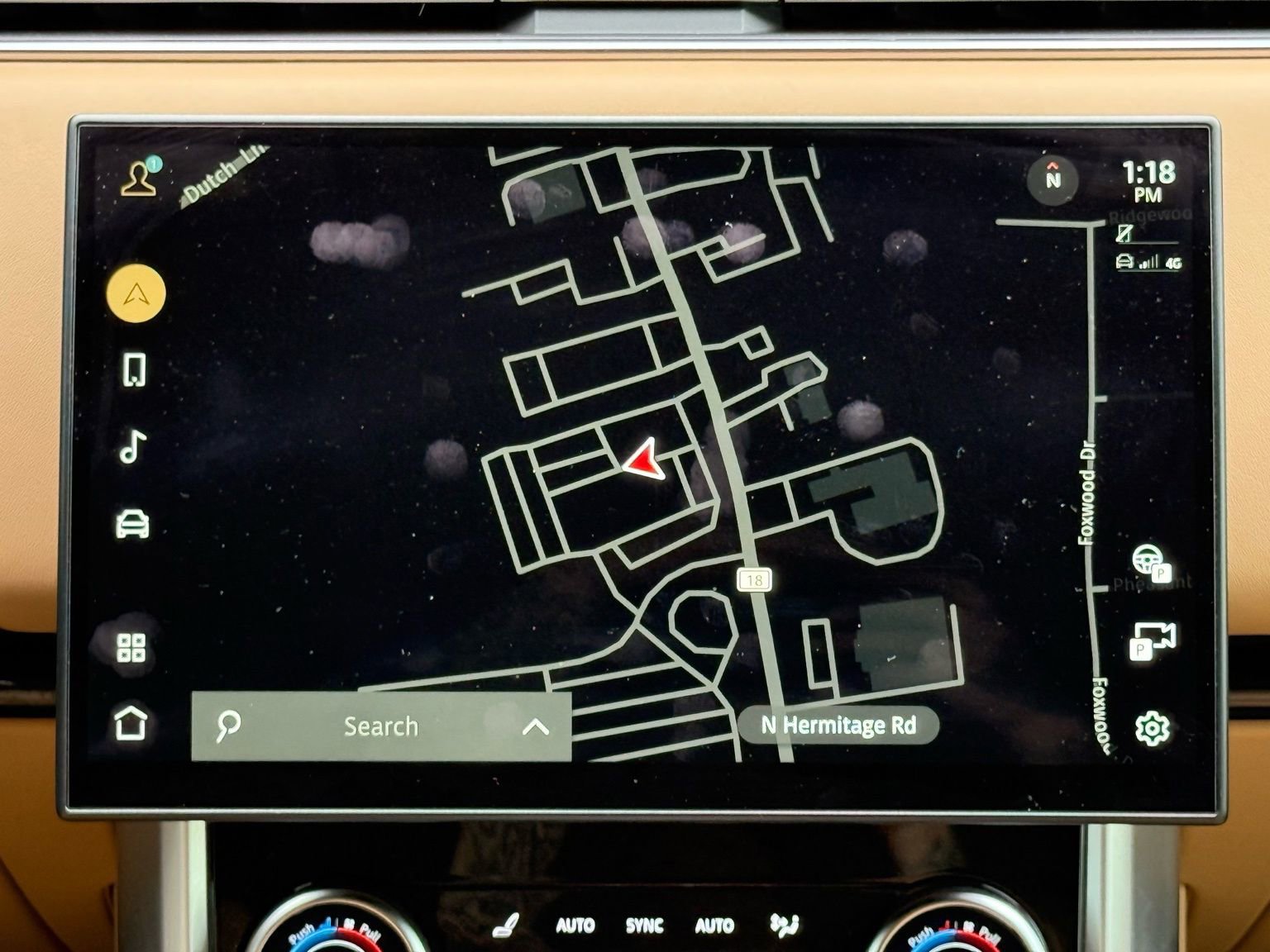 Used 2023 Land Rover Range Rover Long Wheelbase SE image 4