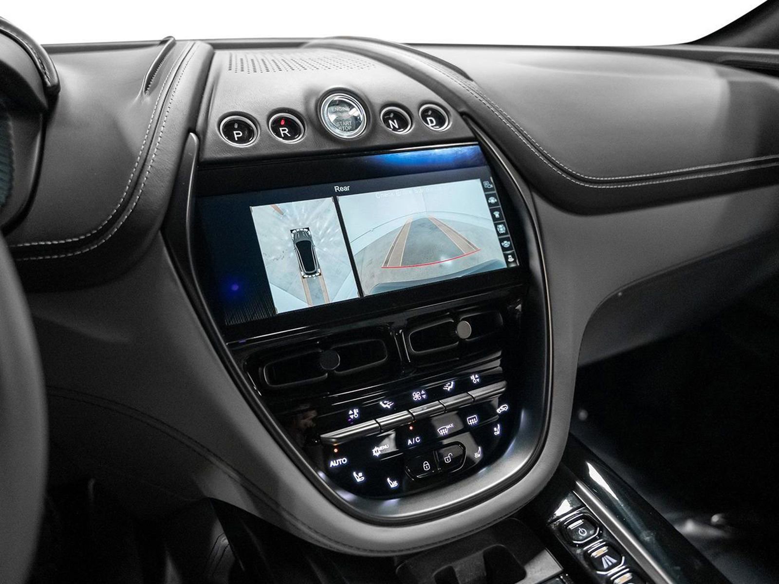 Used 2021 Aston Martin DBX image 46