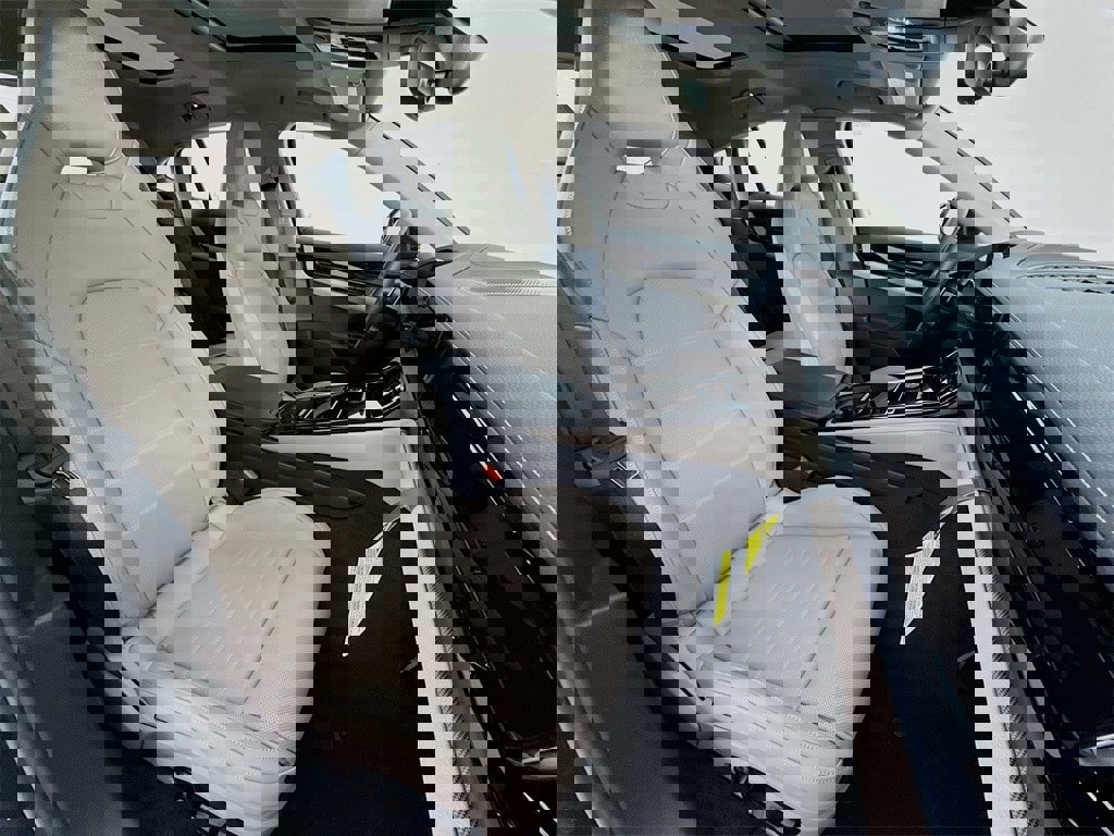 New 2026 Porsche Panamera 4 image 32