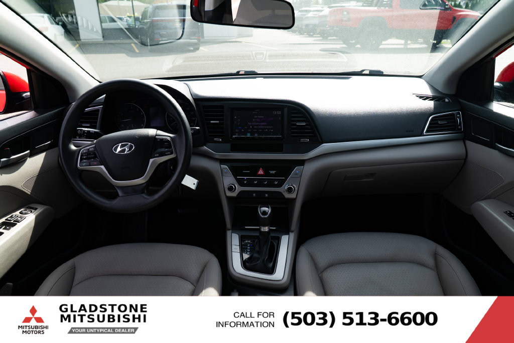 Used 2018 Hyundai Elantra SE FWD image 8