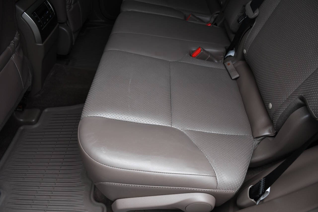 Used 2016 Lexus GX 460 Luxury AWD/4WD image 16