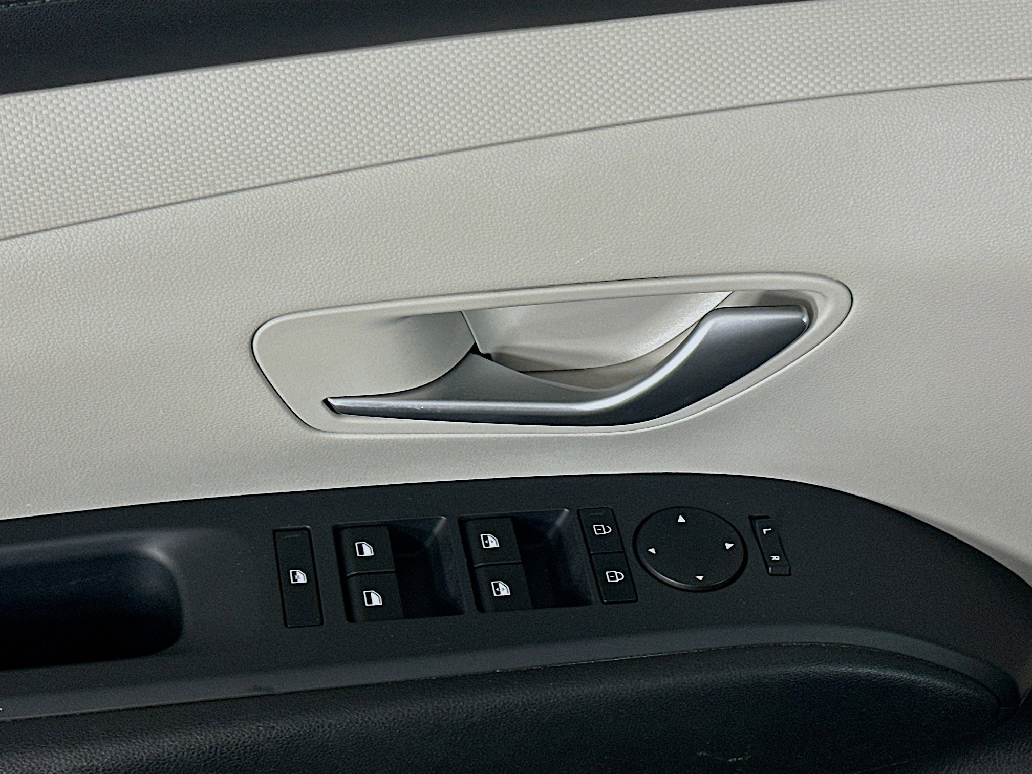 Used 2025 Hyundai Tucson SEL FWD image 15