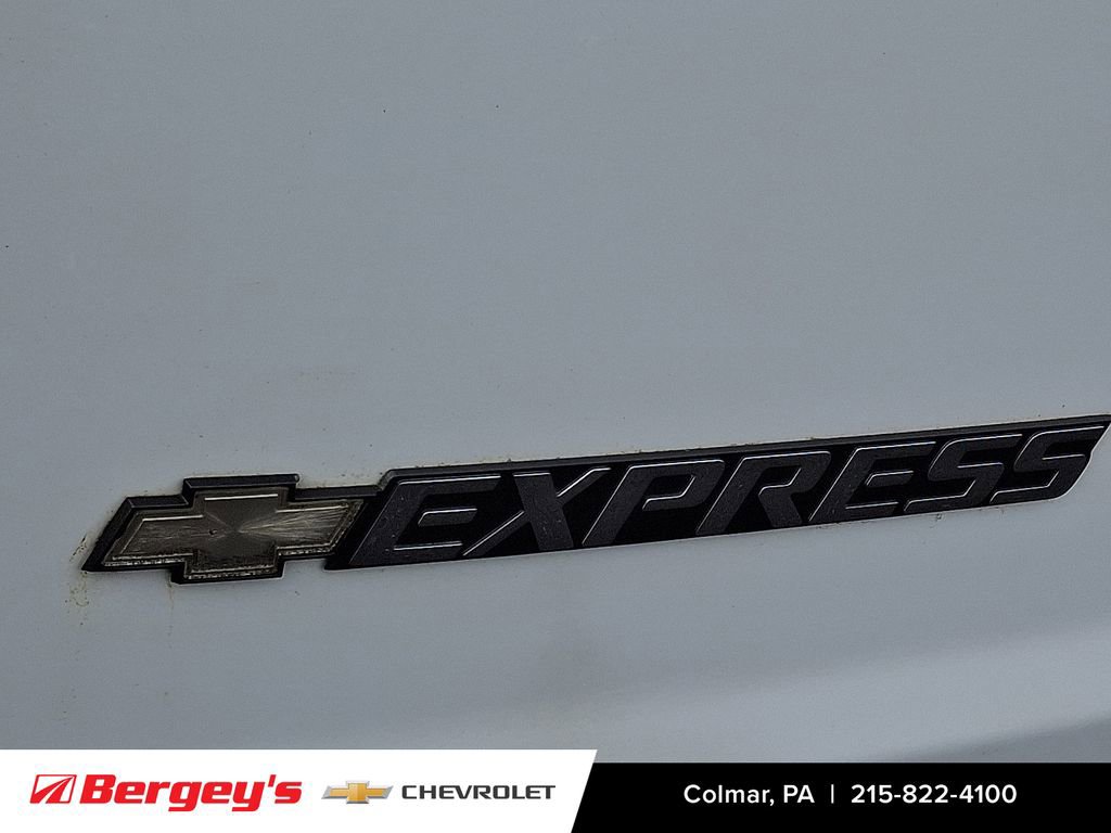 Certified 2020 Chevrolet Express 3500 LT w/ LT Preferred Equipment Group image 32