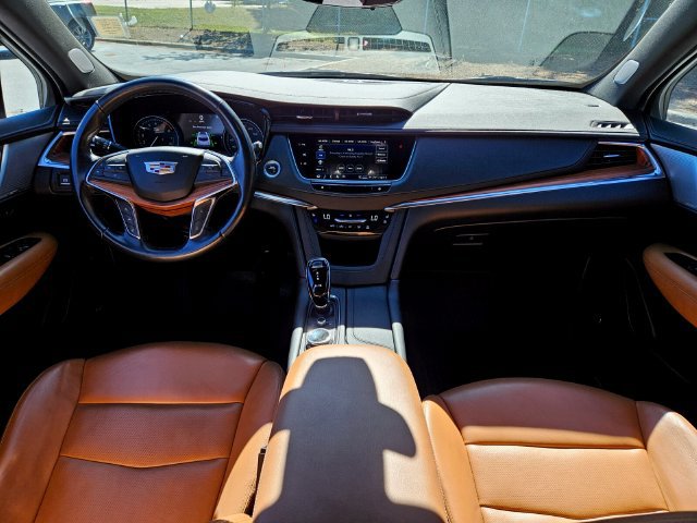 Used 2024 Cadillac XT5 Premium Luxury w/ Technology Package FWD image 13
