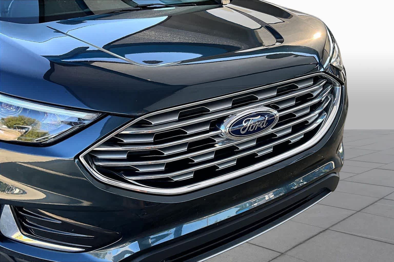 Used 2022 Ford Edge SEL AWD/4WD image 30