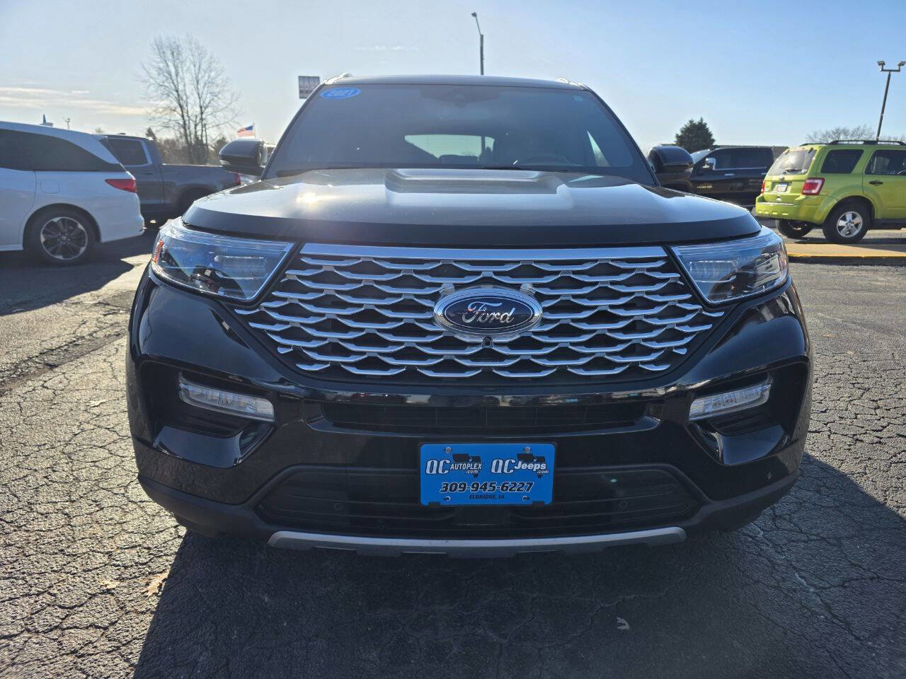 Used 2021 Ford Explorer Platinum image 4