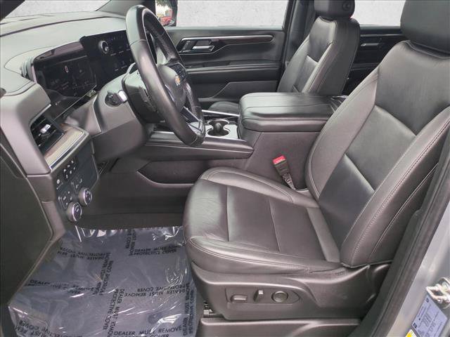 Used 2025 Chevrolet Tahoe LT AWD/4WD image 16