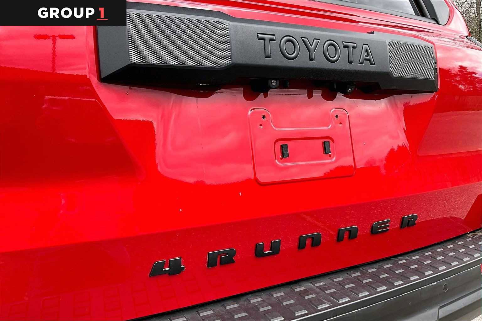 Used 2025 Toyota 4Runner TRD Off-Road Premium w/ Tow Technology Package AWD/4WD image 32