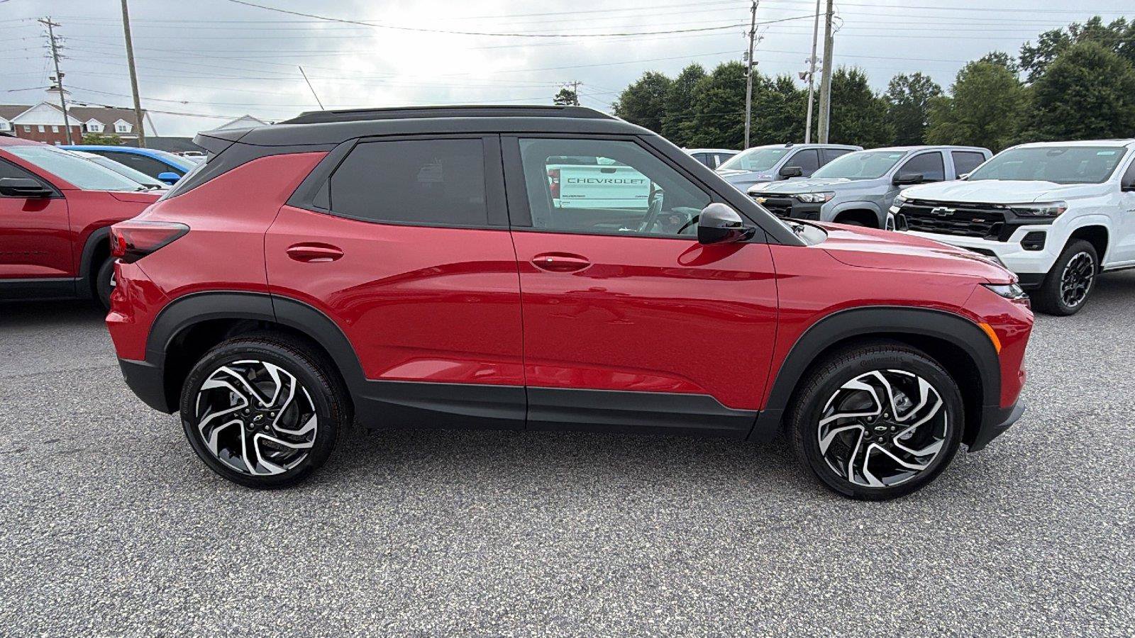 New 2026 Chevrolet TrailBlazer RS w/ Convenience Package FWD image 7