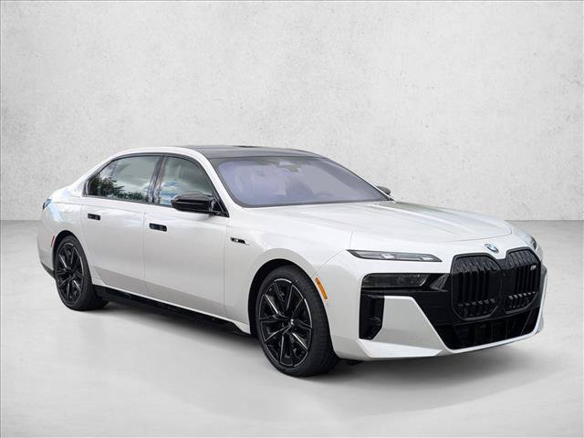 New 2026 BMW i7 M70 w/ Executive Package AWD/4WD image 5