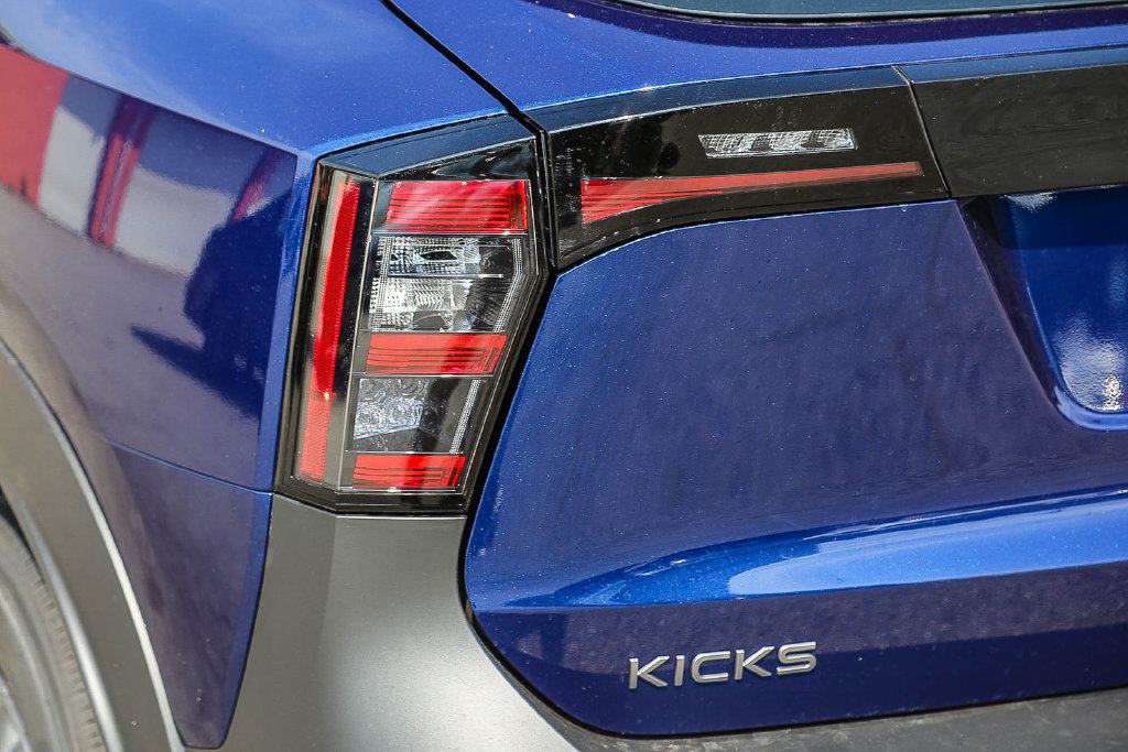New 2026 Nissan Kicks S FWD image 10