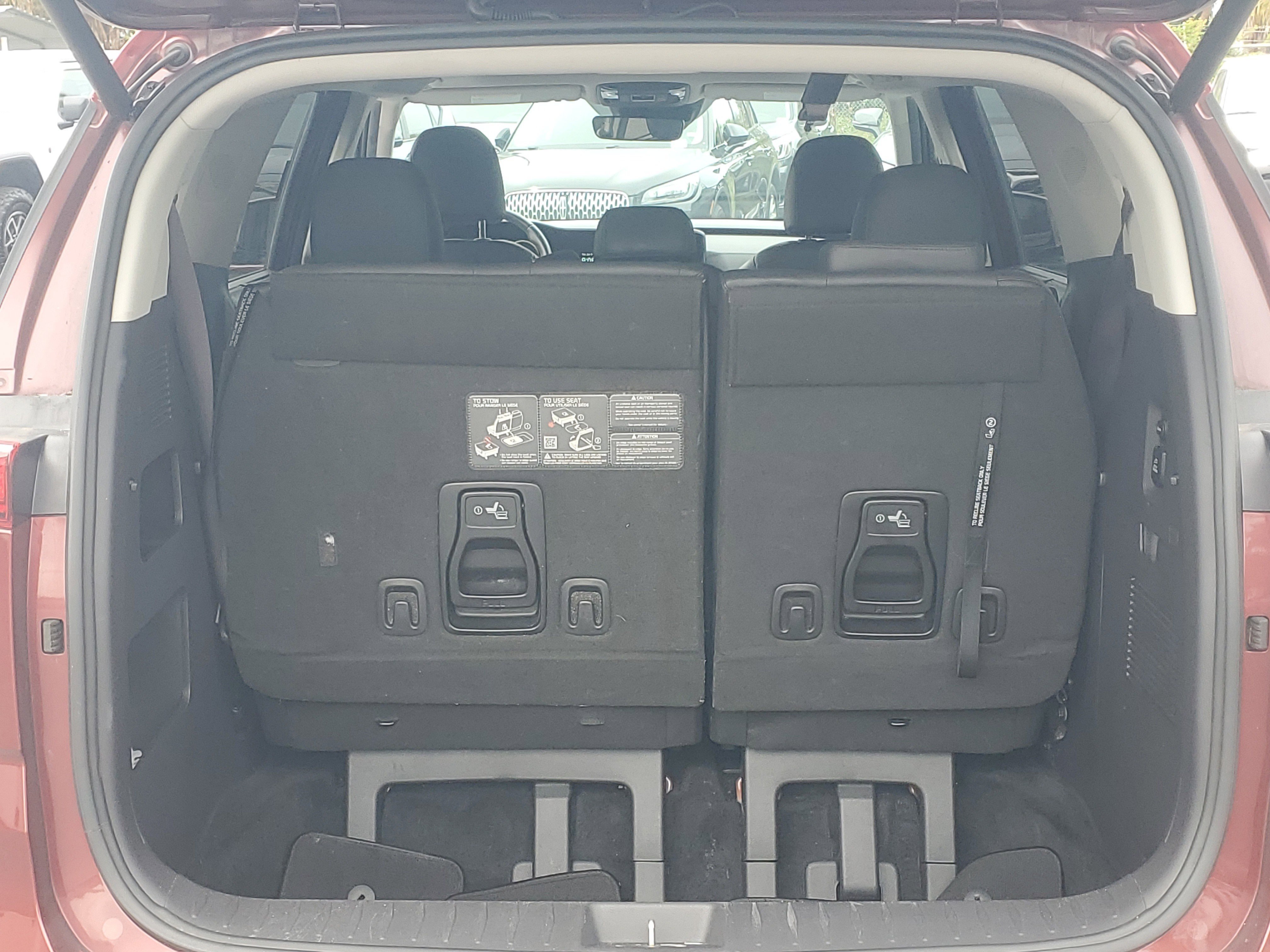 Used 2024 Kia Carnival SX Prestige FWD image 9