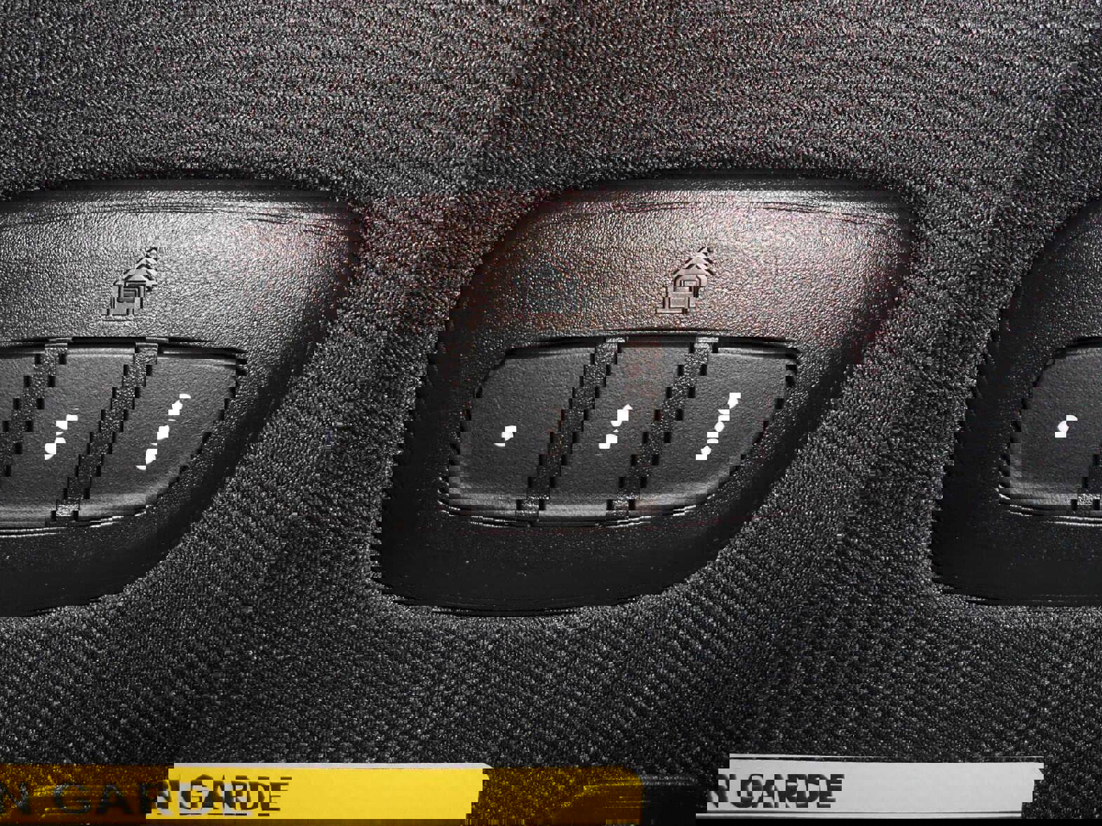 New 2025 Jeep Grand Cherokee Summit image 17