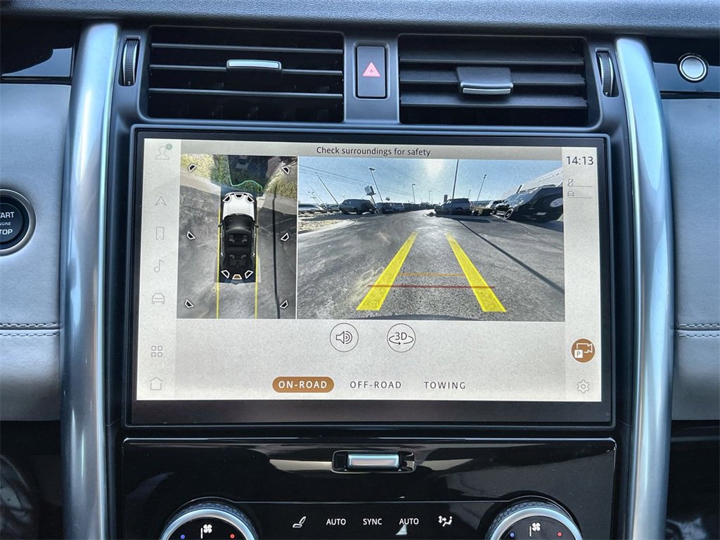 Certified 2025 Land Rover Discovery S image 26
