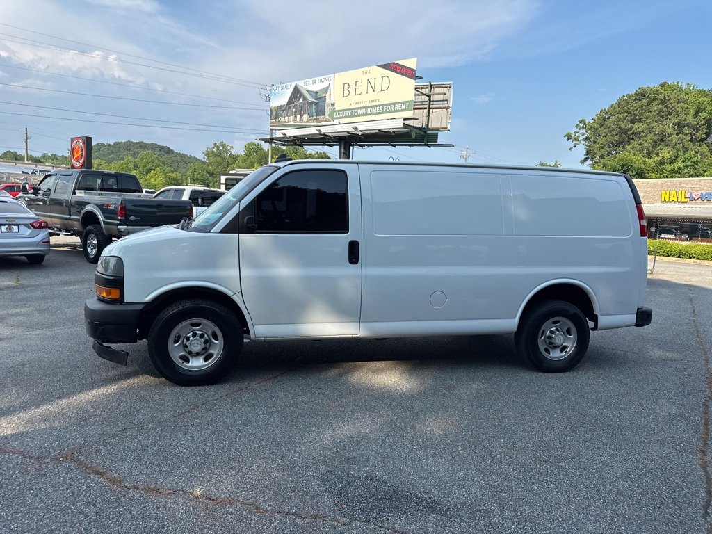 Used 2019 Chevrolet Express 2500 image 13