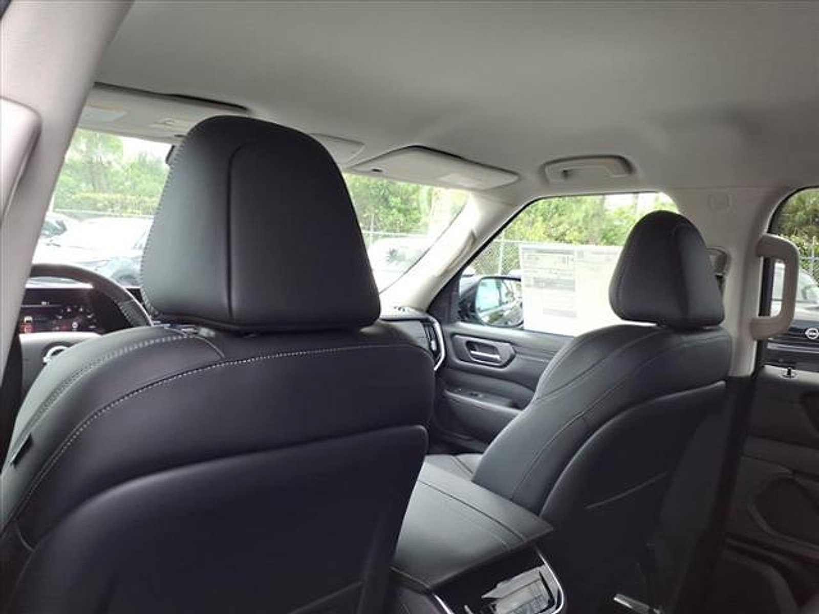 New 2026 Nissan Armada SV image 15