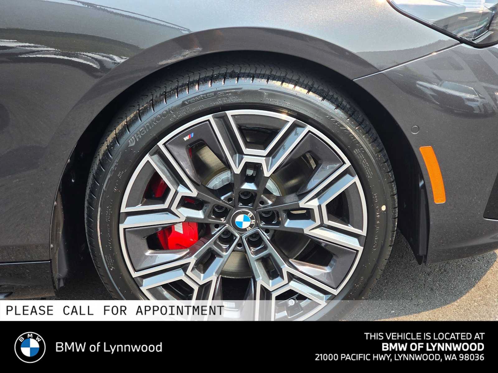 New 2027 BMW i5 xDrive40 w/ M Sport Package AWD/4WD image 9
