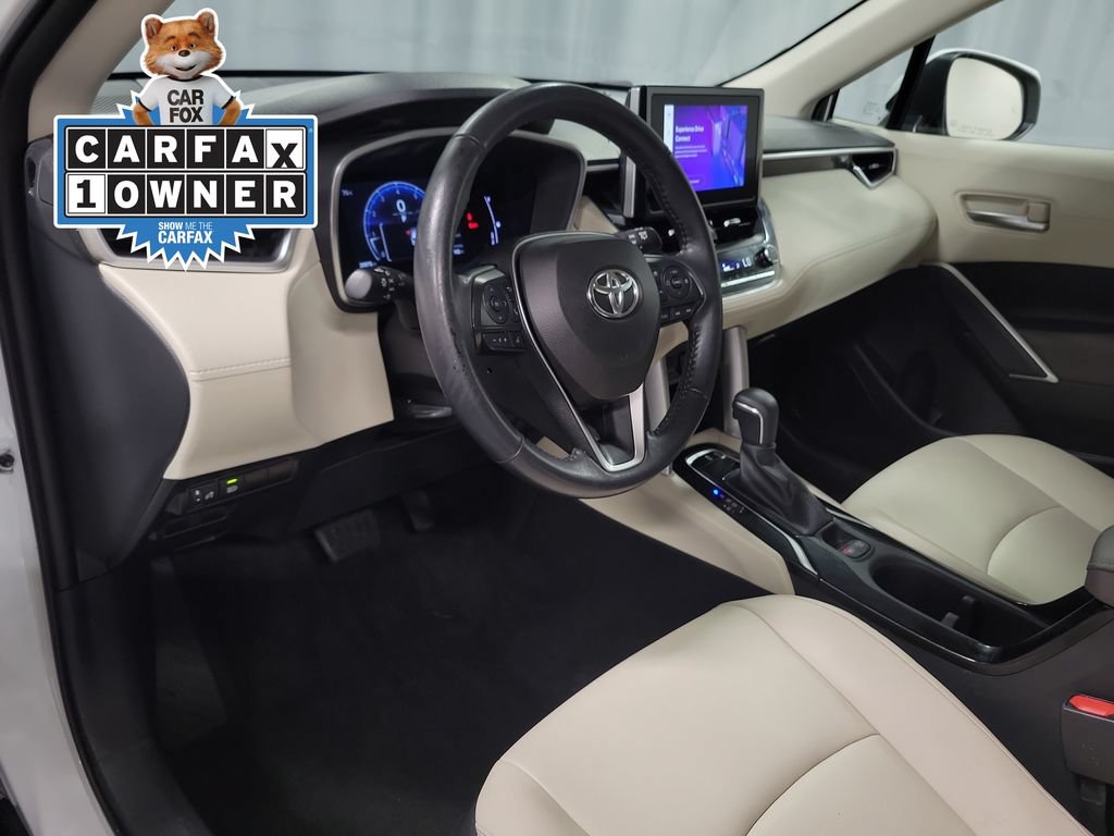 Used 2023 Toyota Corolla Cross XLE AWD/4WD image 16
