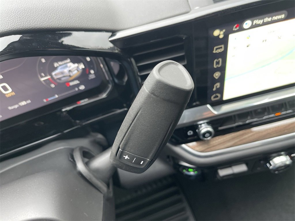 New 2026 GMC Sierra 1500 Elevation image 16