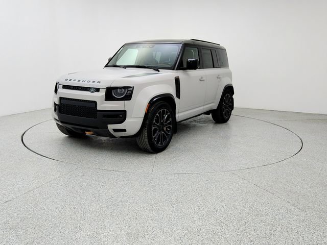 New 2026 Land Rover Defender 110 OCTA AWD/4WD image 1
