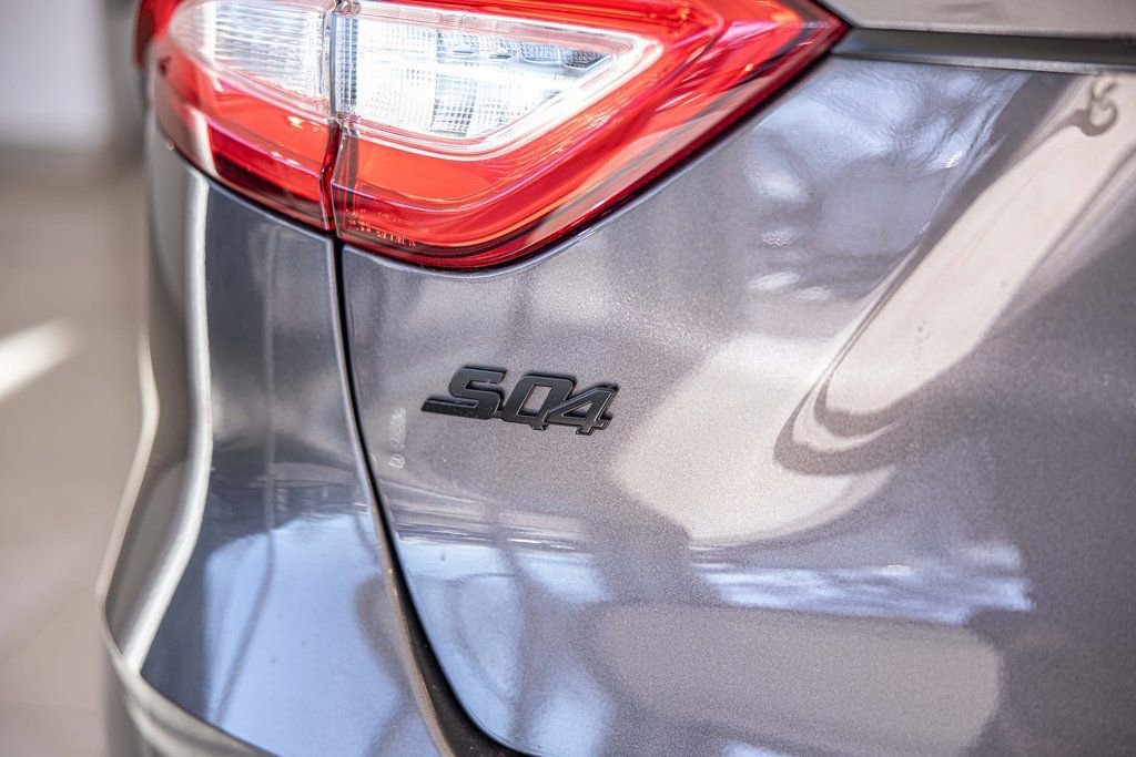 Used 2019 Maserati Levante S GranSport image 15