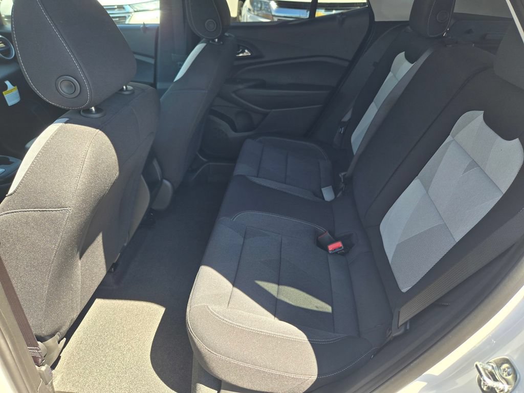 New 2026 Chevrolet Trax LS w/ LS Convenience Package FWD image 10