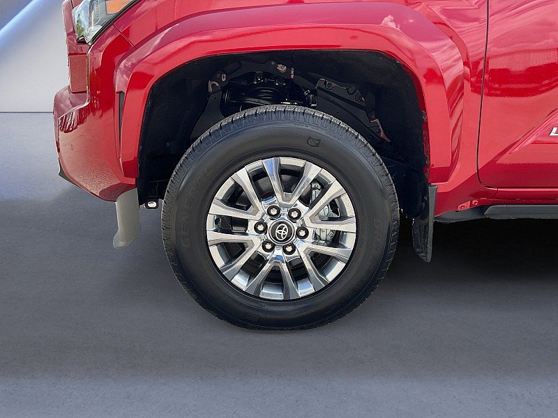 Used 2025 Toyota Tacoma Limited AWD/4WD image 19