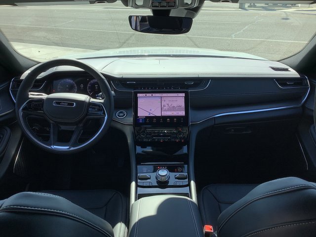 New 2025 Jeep Grand Cherokee L Overland image 6
