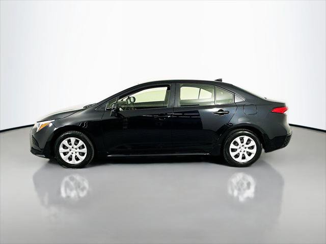 Certified 2023 Toyota Corolla LE FWD image 4