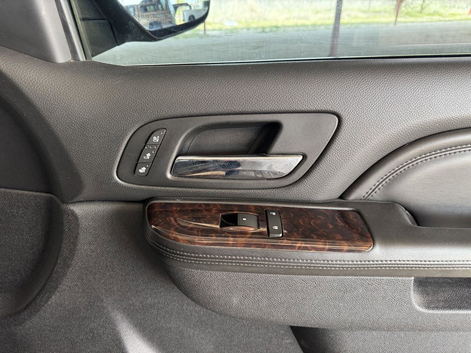 Used 2012 GMC Yukon Denali image 39