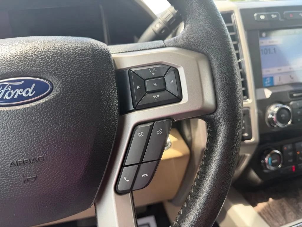 Used 2019 Ford F350 Lariat w/ Lariat Ultimate Package AWD/4WD image 17