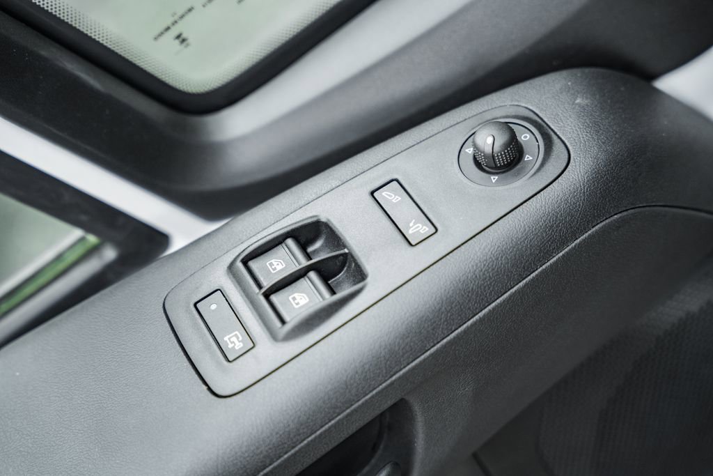 New 2025 RAM ProMaster 3500 w/ Quick Order Package 22G SLT image 30