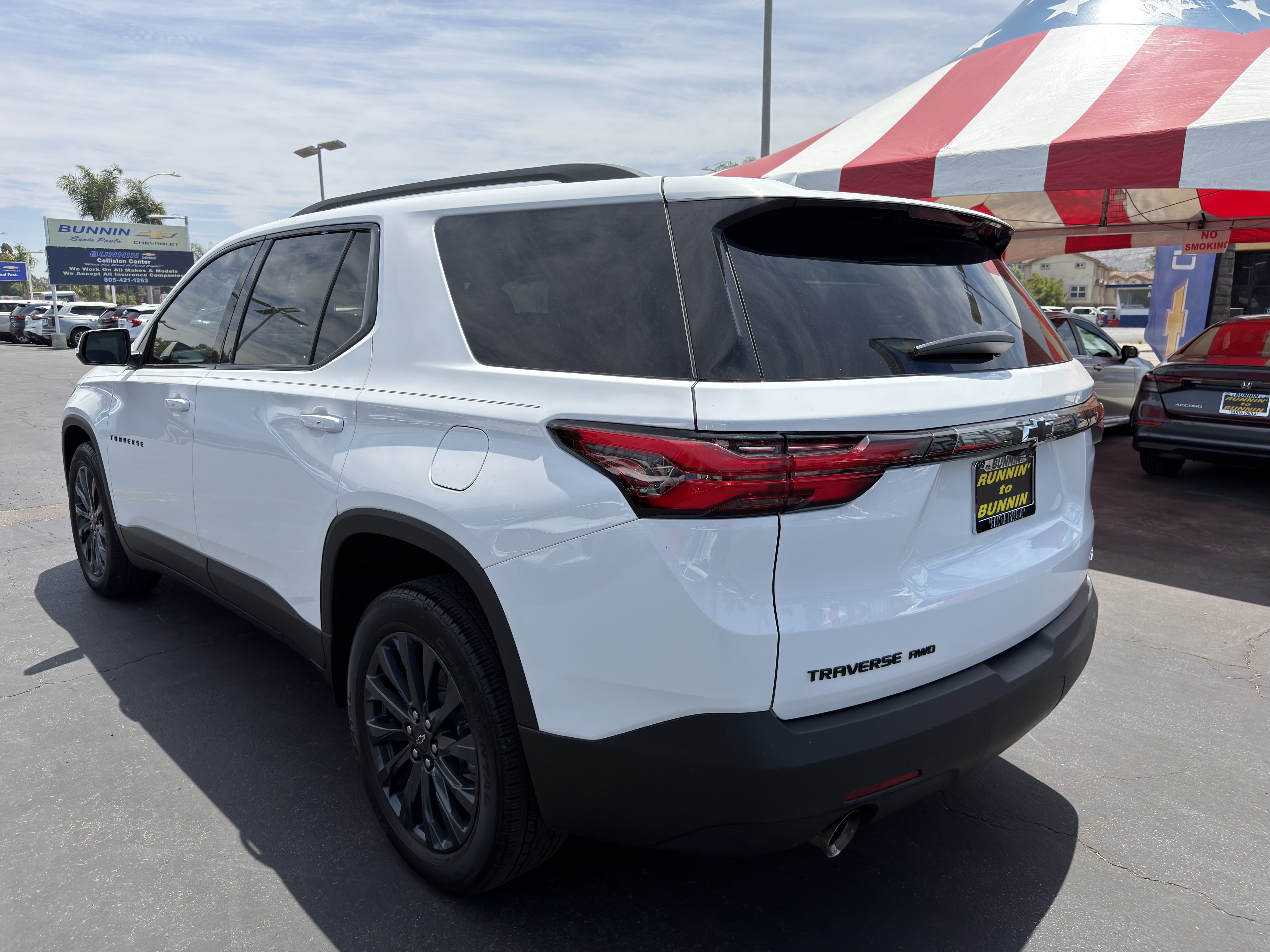 Used 2023 Chevrolet Traverse RS AWD/4WD image 6