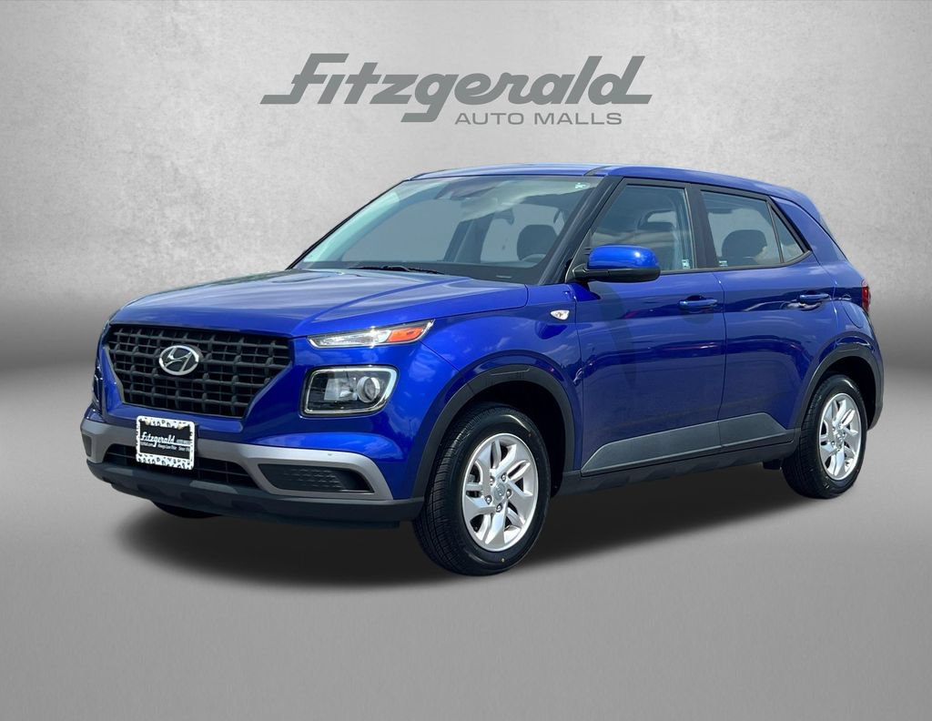 Used 2021 Hyundai Venue SE FWD image 2