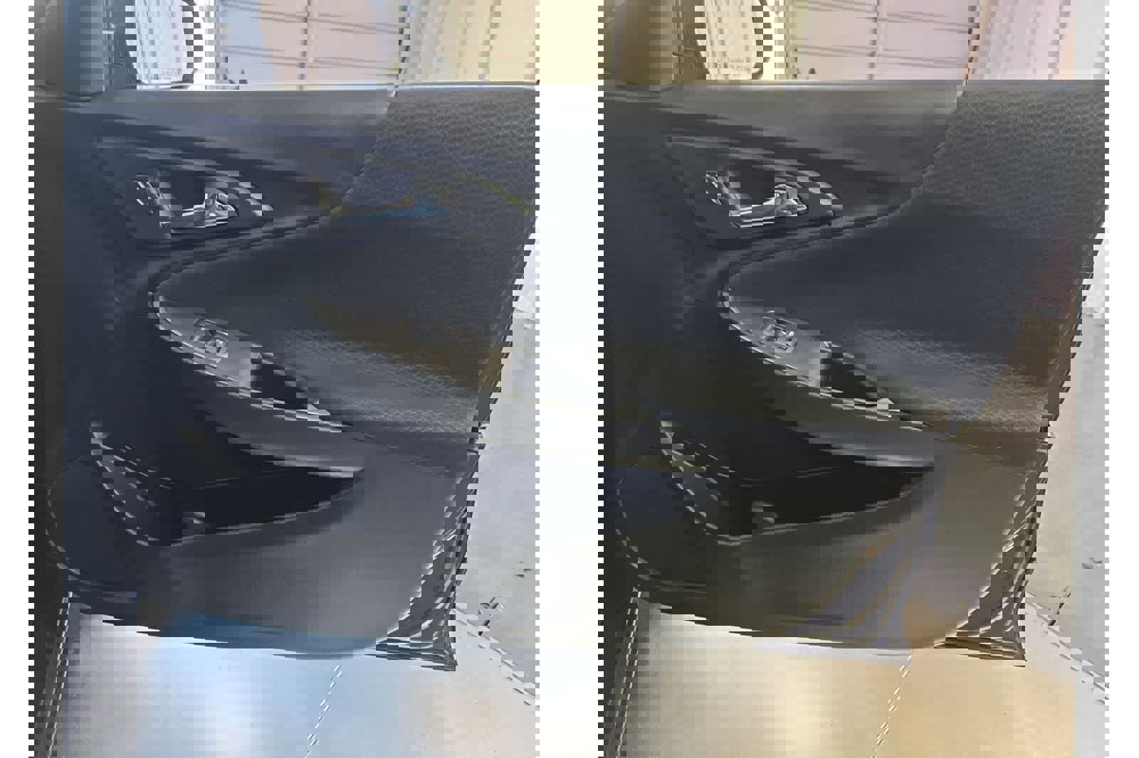 Used 2023 Chevrolet Malibu LT image 13