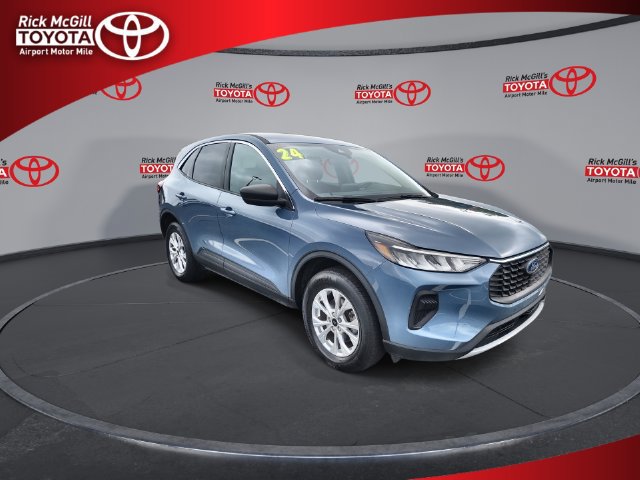 Used 2024 Ford Escape Active AWD/4WD image 2