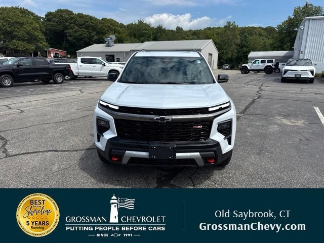 New 2026 Chevrolet Traverse Z71 w/ Enhanced Driving Package AWD/4WD image 3